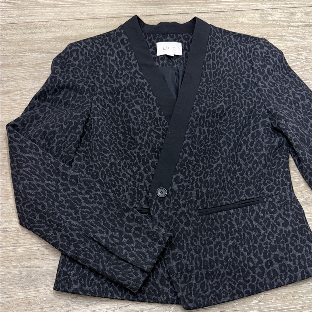 LOFT Black Charcoal Leopard Jacquard Blazer
